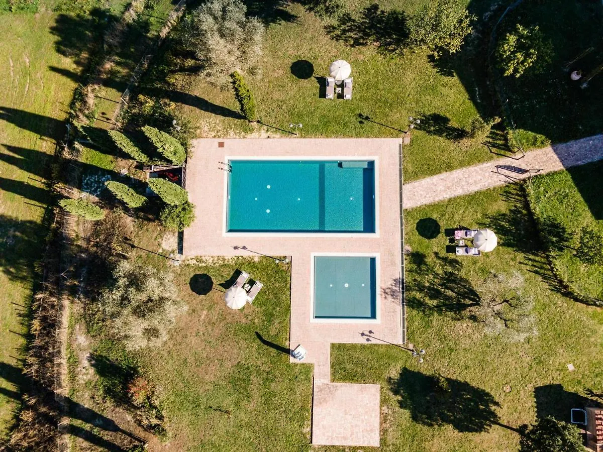 Appartamento In Casale Con Piscina Casa I Pavoni Кьянни Италия