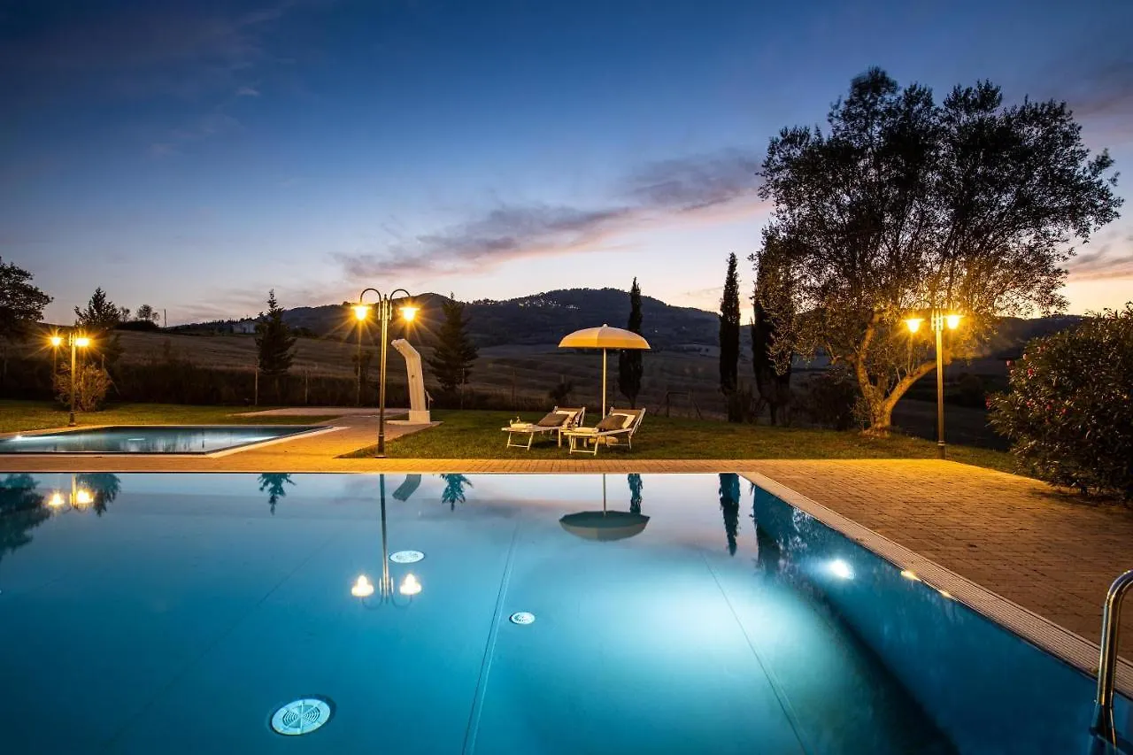 Appartamento In Casale Con Piscina Casa I Pavoni Кьянни